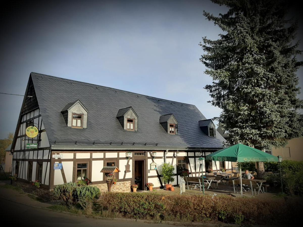 Wirtschaft & Pension Zum Huthaus Schneeberg  Dış mekan fotoğraf